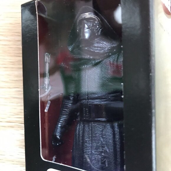 Star Wars Kylo Ren Action Figure The Force Awakens NIB Collector - Picture 3 of 6